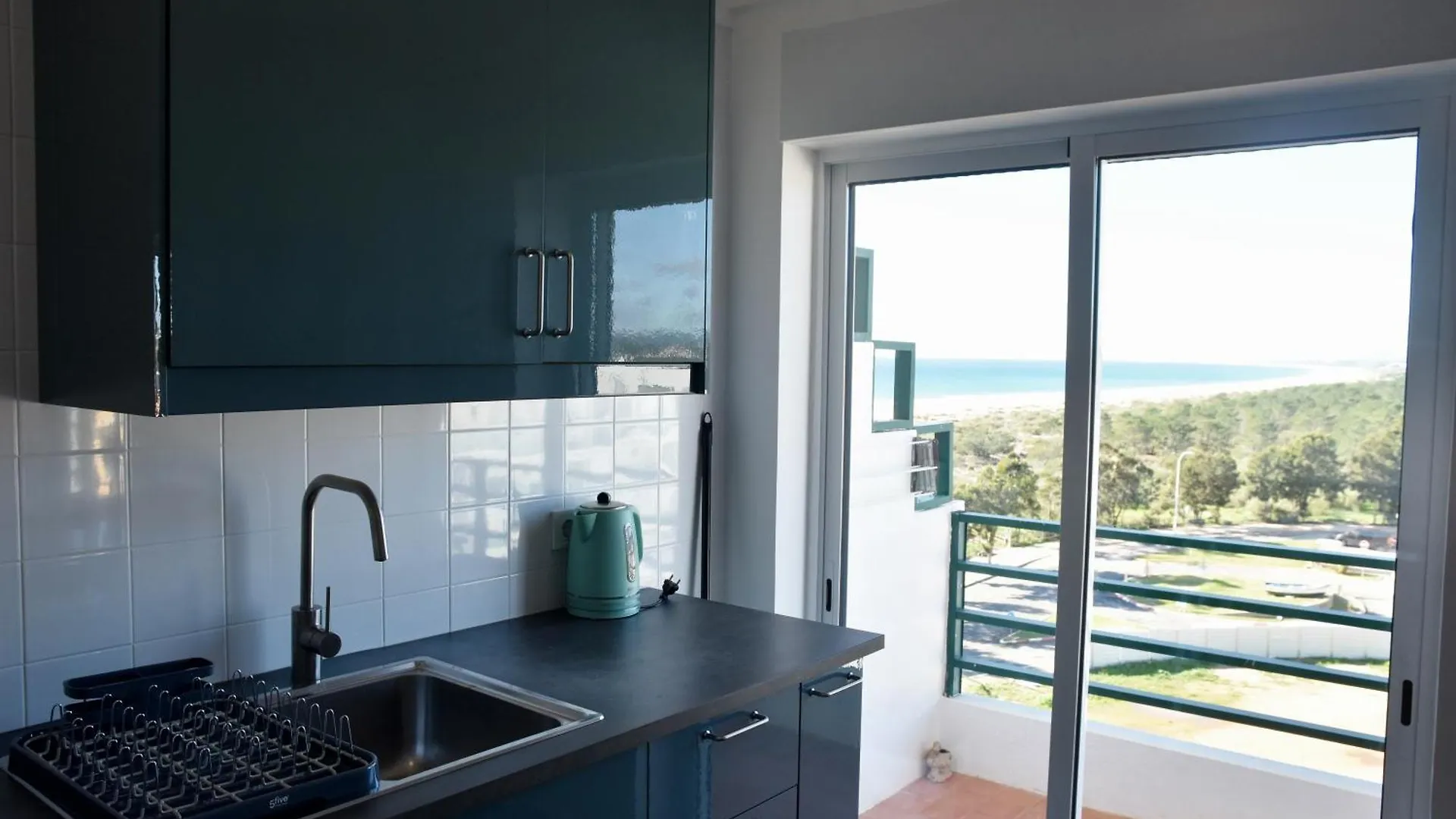 Beach House Monte Gordo 0*,  Portugal